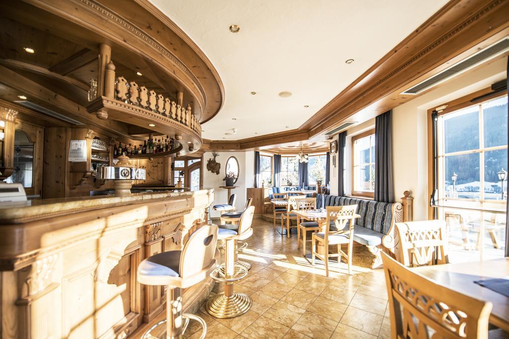 Turmhotel Gschwendt Planca di Sopra Exteriör bild