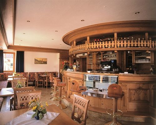 Turmhotel Gschwendt Planca di Sopra Exteriör bild